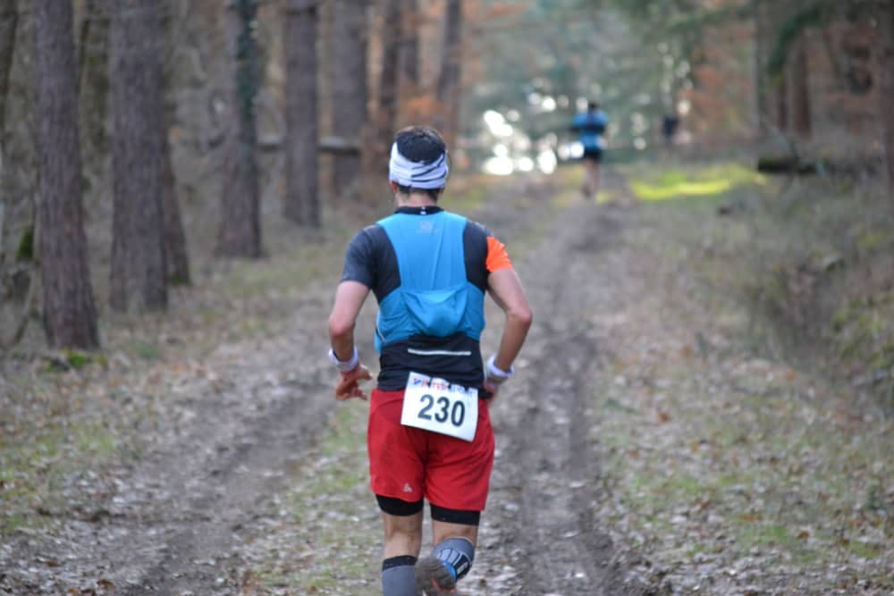 Trail Chantelle sports nature - image