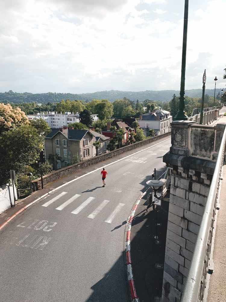 Courir en famille - image