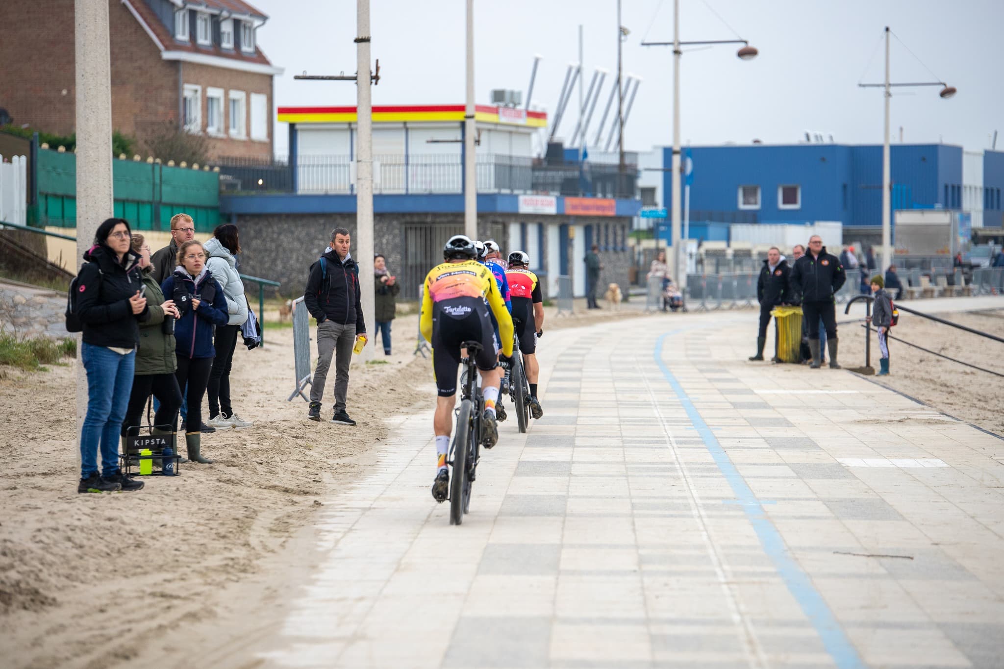 Beach race Gravelines - image