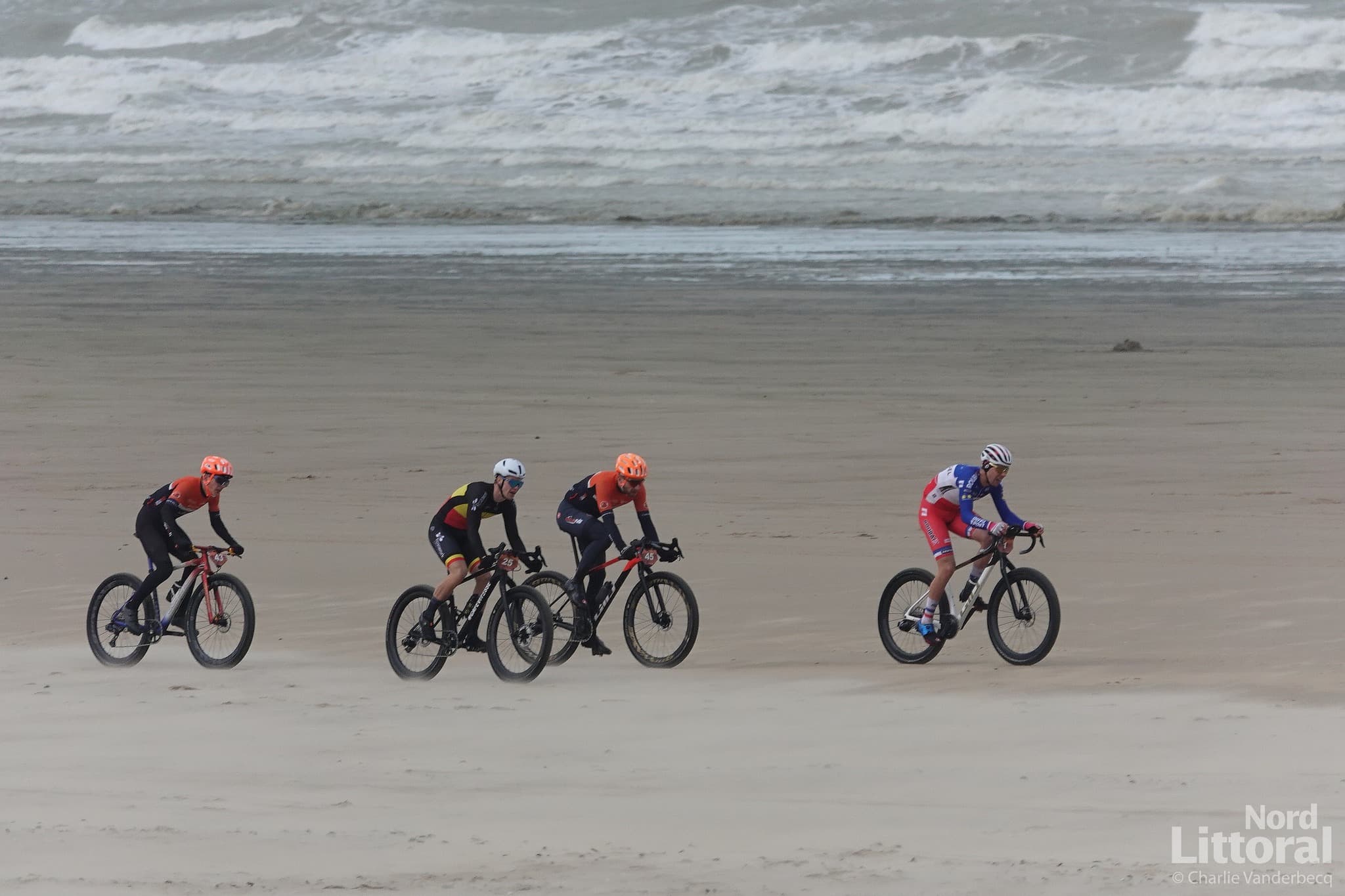 Calais Beach Race : La course du dragon - image