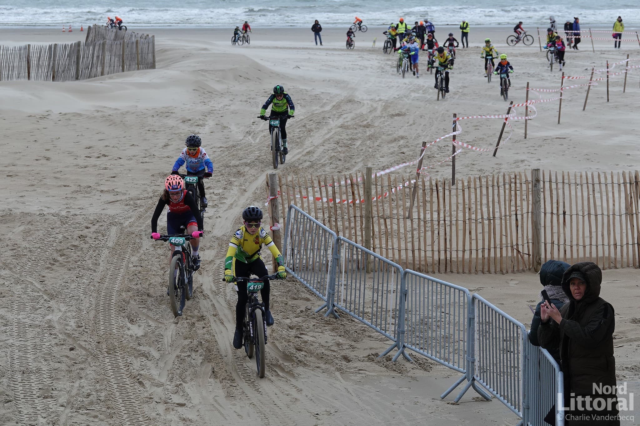 Calais Beach Race : La course du dragon - image