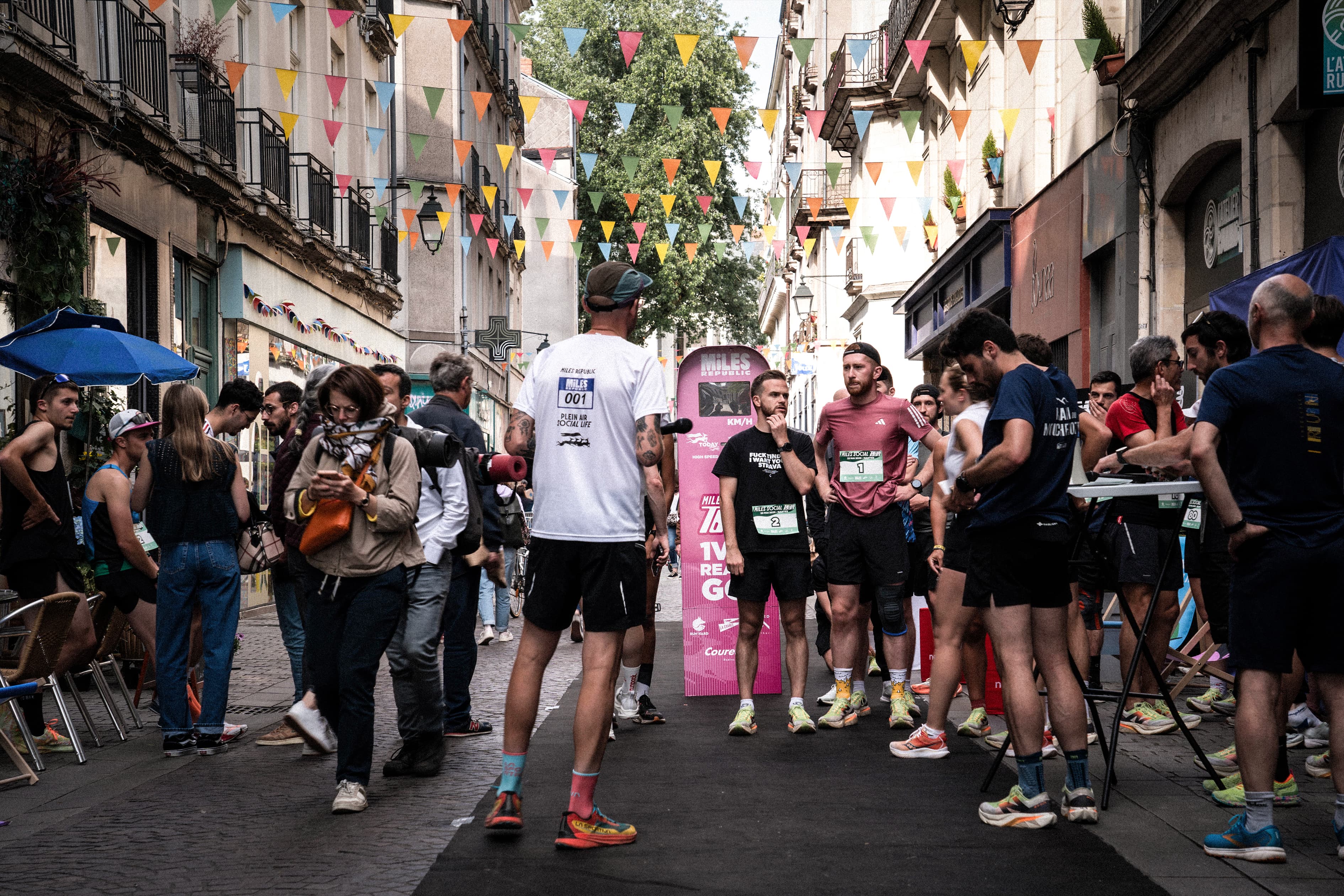 Miles Social Tour - Lyon - image