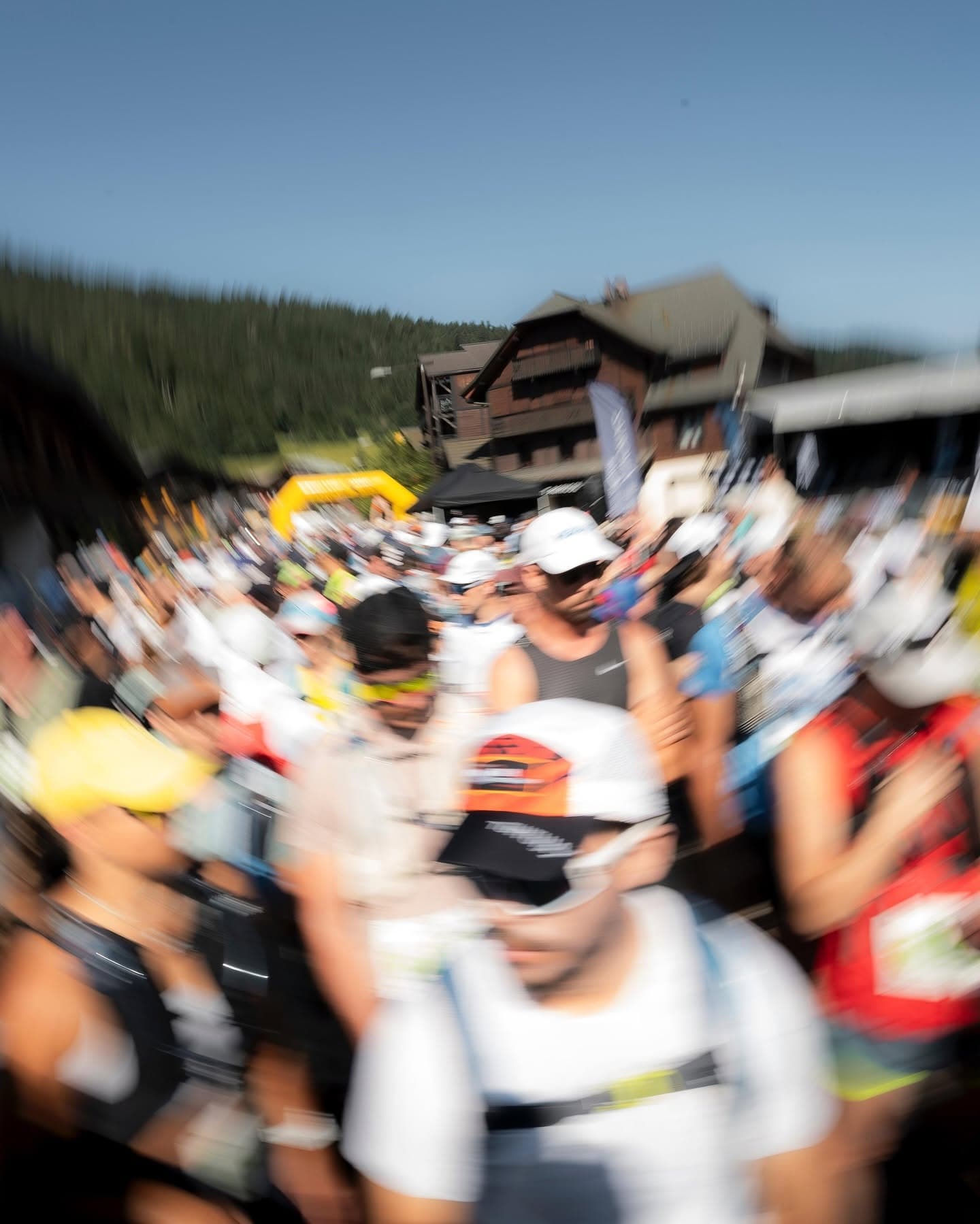 RunThrough Trails Engelberg - image