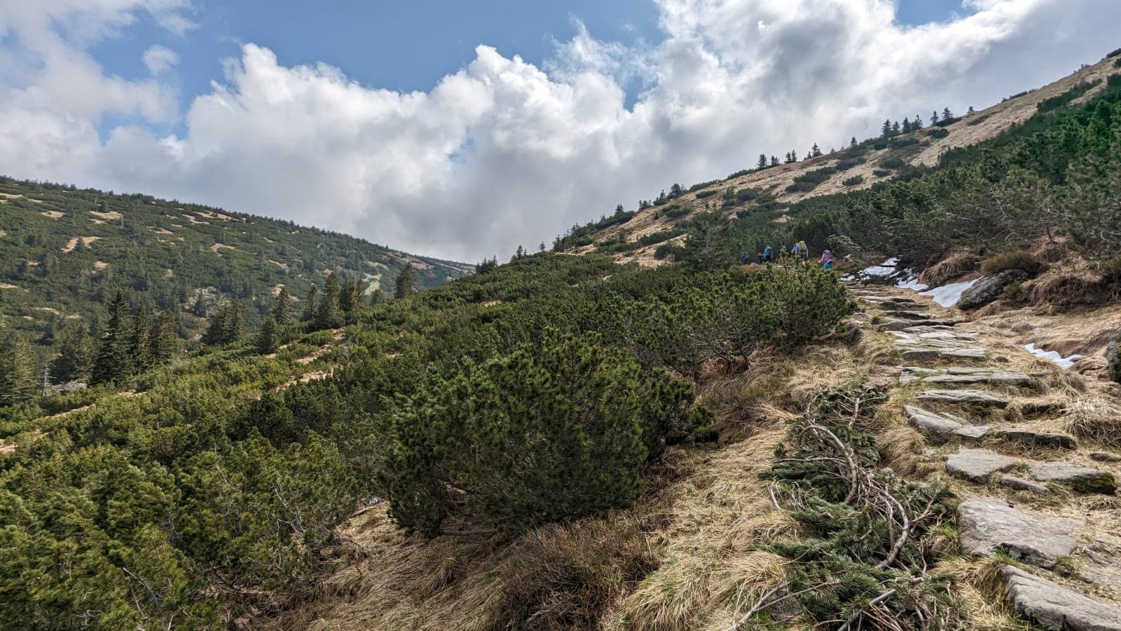Traversée des monts des géants - image
