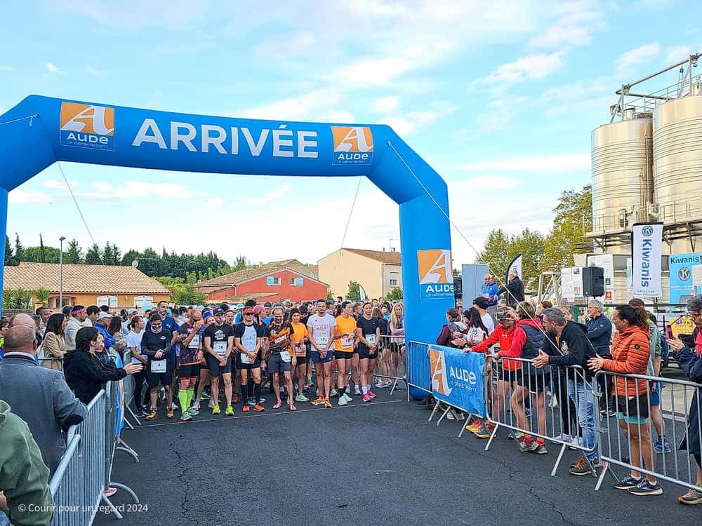 Courir pour un regard - image