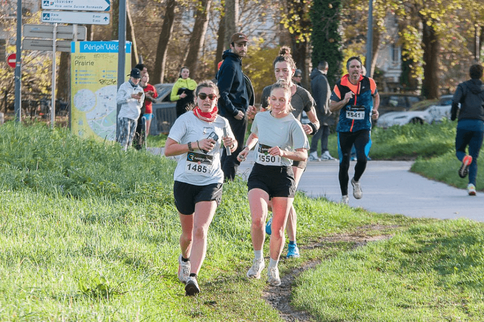 Courir entre deux O - image