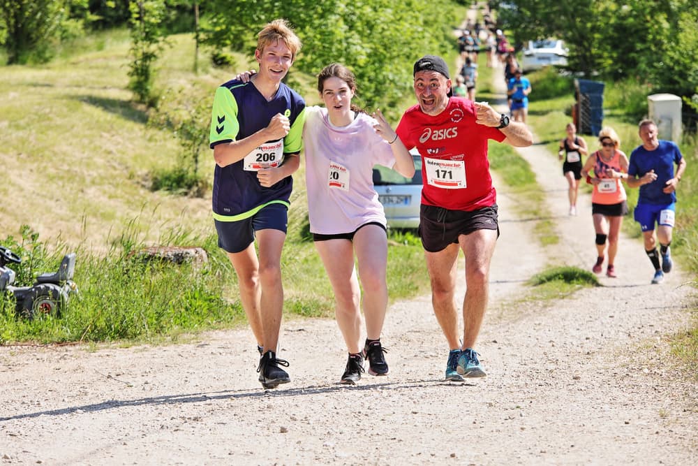 Courir au fil de l'eau - image