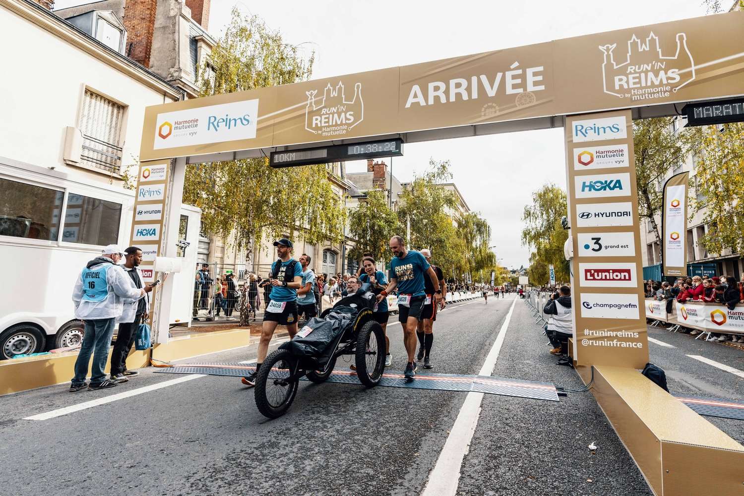 Reims champagne run - image