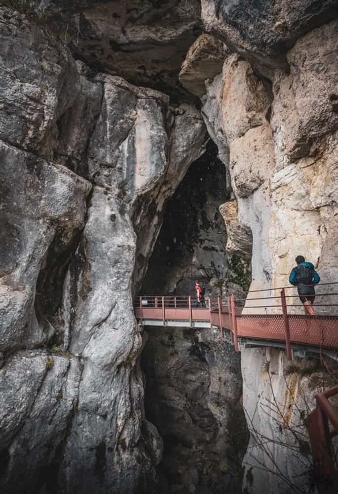 Trail des grottes - image